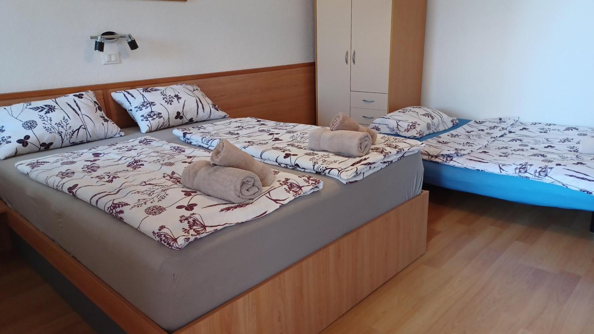 Apartments Villa Adamovic Umag Room photo